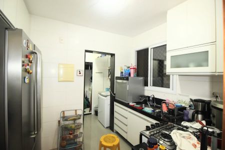 Apartamento à venda com 102m², 3 quartos e 3 vagasCozinha 