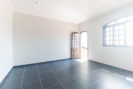 Casa para alugar com 94m², 3 quartos e 1 vagaSala