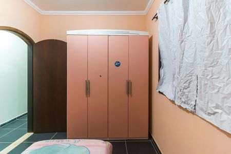 Casa para alugar com 94m², 3 quartos e 1 vagaQuarto 1