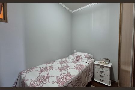 Apartamento à venda com 76m², 3 quartos e 1 vagaQuarto 2