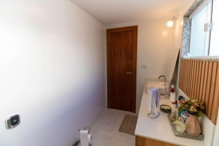 Casa à venda com 240m², 3 quartos e 4 vagasBanheiro da Suíte 3