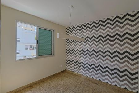 Apartamento à venda com 142m², 4 quartos e 2 vagasQuarto 3