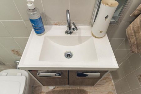 Apartamento à venda com 70m², 2 quartos e sem vagaBanheiro