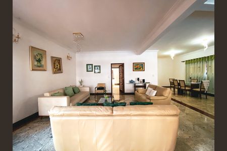 Apartamento à venda com 650m², 4 quartos e 4 vagas Apartamento à venda com 650m², 4 quartos e 4 vagasSala