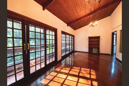Apartamento à venda com 650m², 4 quartos e 4 vagas Apartamento à venda com 650m², 4 quartos e 4 vagasSala 2