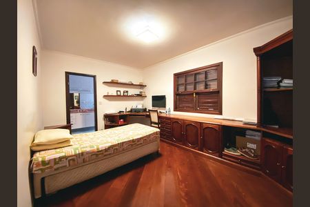 Apartamento à venda com 650m², 4 quartos e 4 vagas Apartamento à venda com 650m², 4 quartos e 4 vagasQuarto 1