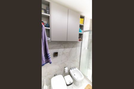 Apartamento à venda com 110m², 3 quartos e 1 vagaBanheiro Social