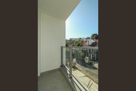 Apartamento à venda com 128m², 2 quartos e 2 vagasVaranda