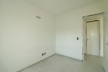 Apartamento à venda com 102m², 2 quartos e 2 vagasQuarto 