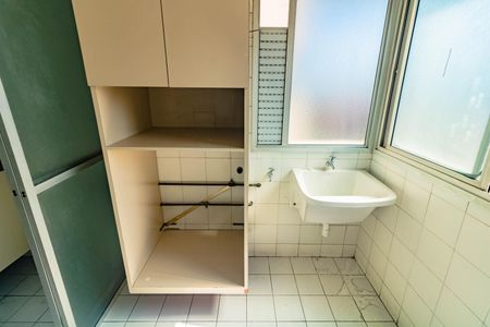 Apartamento para alugar com 70m², 2 quartos e 1 vagaÁrea de Serviço