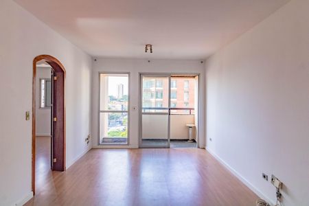 Apartamento para alugar com 70m², 2 quartos e 1 vagaSala