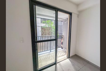 Studio à venda com 32m², 1 quarto e sem vaga Studio à venda com 32m², 1 quarto e sem vagaStudio Varanda