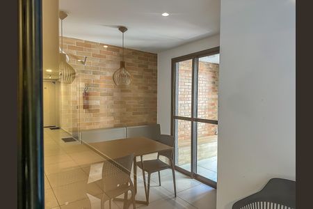 Studio à venda com 32m², 1 quarto e sem vaga Studio à venda com 32m², 1 quarto e sem vagaCoworking