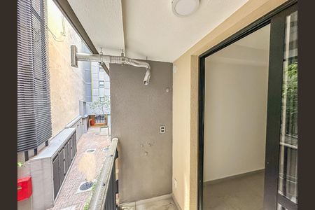 Studio à venda com 32m², 1 quarto e sem vaga Studio à venda com 32m², 1 quarto e sem vagaStudio Varanda