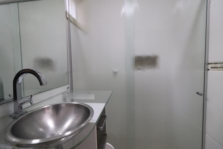 Casa à venda com 133m², 3 quartos e 2 vagasBanheiro