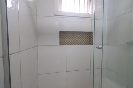 Casa à venda com 133m², 3 quartos e 2 vagasBanheiro