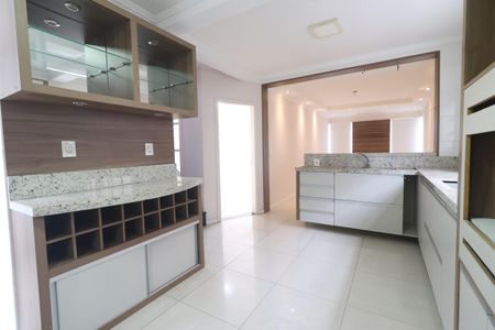 Casa à venda com 133m², 3 quartos e 2 vagasCozinha
