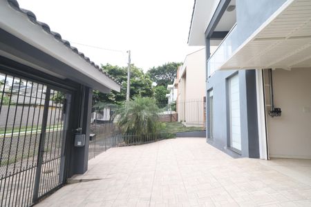 Casa à venda com 133m², 3 quartos e 2 vagasFachada