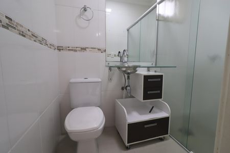 Casa à venda com 133m², 3 quartos e 2 vagasBanheiro