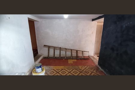 Casa à venda com 55m², 2 quartos e sem vagaPorão