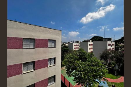 Apartamento à venda com 80m², 3 quartos e 1 vaga Apartamento à venda com 80m², 3 quartos e 1 vagaVista Quarto 2
