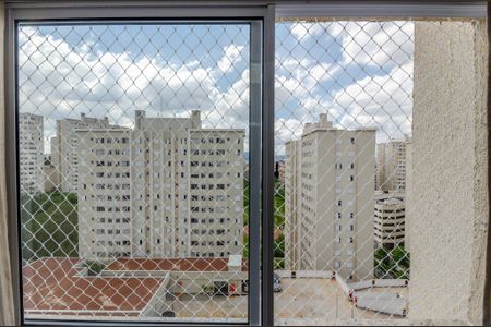 Casa para alugar com 42m², 2 quartos e 1 vagaSala - Janela