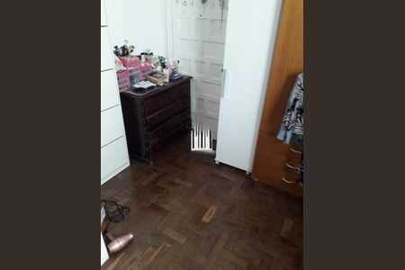 Casa à venda com 180m², 3 quartos e 2 vagas