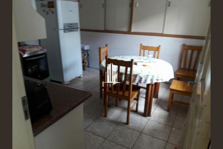 Casa à venda com 180m², 3 quartos e 2 vagas