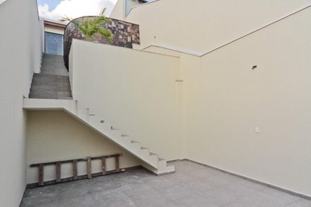 Casa à venda com 171m², 3 quartos e 2 vagasGaragem