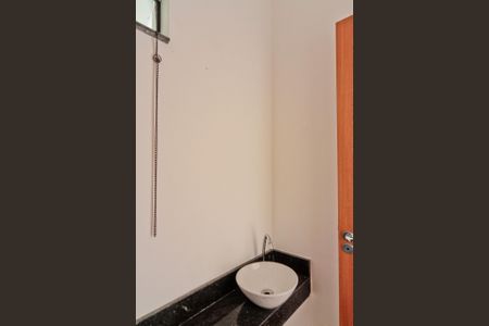 Lavabo de casa à venda com 3 quartos, 171m² em Chacara Nossa Senhora Aparecida, São Paulo