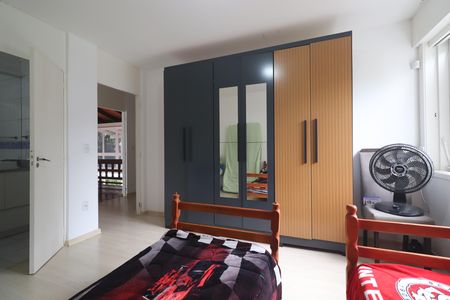 Casa à venda com 375m², 5 quartos e 3 vagasQuarto 3