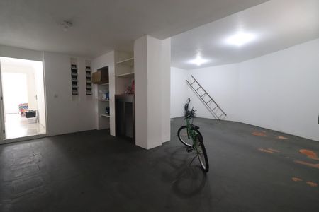 Casa à venda com 375m², 5 quartos e 3 vagasGaragem 2