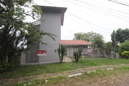 Casa à venda com 375m², 5 quartos e 3 vagasFachada