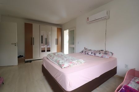 Casa à venda com 375m², 5 quartos e 3 vagasQuarto 2