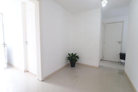 Casa à venda com 375m², 5 quartos e 3 vagasCorredor