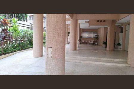 Apartamento à venda com 35m², 1 quarto e sem vaga