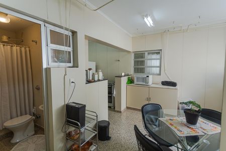 Apartamento à venda com 198m², 4 quartos e 2 vagasÁrea de Serviço