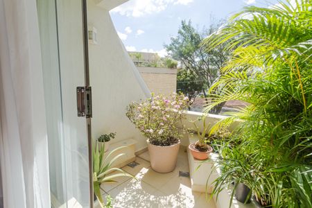 Apartamento à venda com 198m², 4 quartos e 2 vagasVaranda da Sala