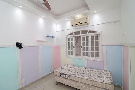 Casa de condomínio para alugar com 200m², 3 quartos e 1 vagaQuarto 2