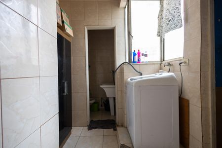 Apartamento para alugar com 75m², 2 quartos e sem vagaÁrea de Serviço