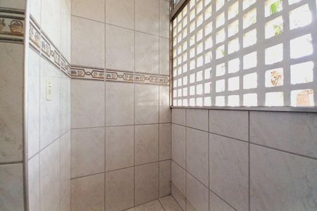 Apartamento à venda com 76m², 3 quartos e 1 vagaÁrea de Serviço