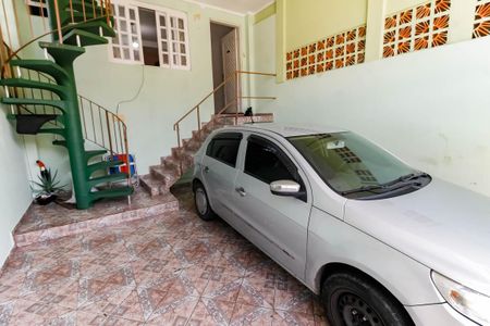 Casa para alugar com 125m², 1 quarto e 2 vagas Casa para alugar com 125m², 1 quarto e 2 vagasGaragem