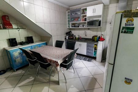 Casa para alugar com 125m², 1 quarto e 2 vagas Casa para alugar com 125m², 1 quarto e 2 vagasCozinha - Armários