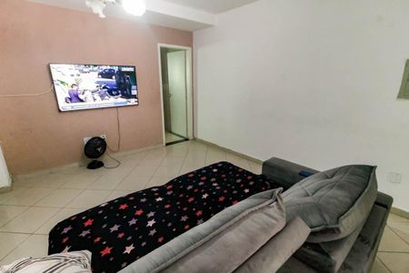 Casa para alugar com 125m², 1 quarto e 2 vagas Casa para alugar com 125m², 1 quarto e 2 vagasSala