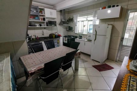 Casa para alugar com 125m², 1 quarto e 2 vagas Casa para alugar com 125m², 1 quarto e 2 vagasCozinha - Armários