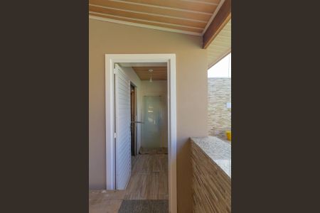 Casa à venda com 130m², 3 quartos e 1 vagaÁrea de Serviço