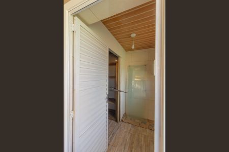 Casa à venda com 130m², 3 quartos e 1 vagaÁrea de Serviço