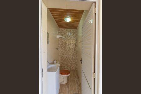 Casa à venda com 130m², 3 quartos e 1 vagaBanheiro da Piscina