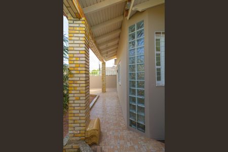 Casa à venda com 130m², 3 quartos e 1 vagaÁrea Externa