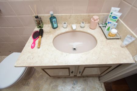 Apartamento à venda com 134m², 3 quartos e 2 vagasBanheiro Social